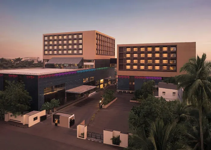 Le Meridien, Surat
