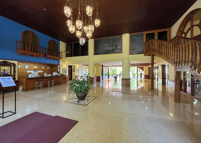 Acron Candolim Regina