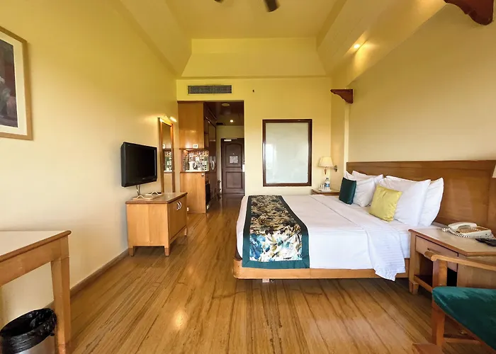 Acron Candolim Regina