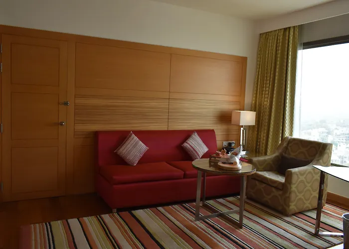 Courtyard By Marriott Gurugram Downtown