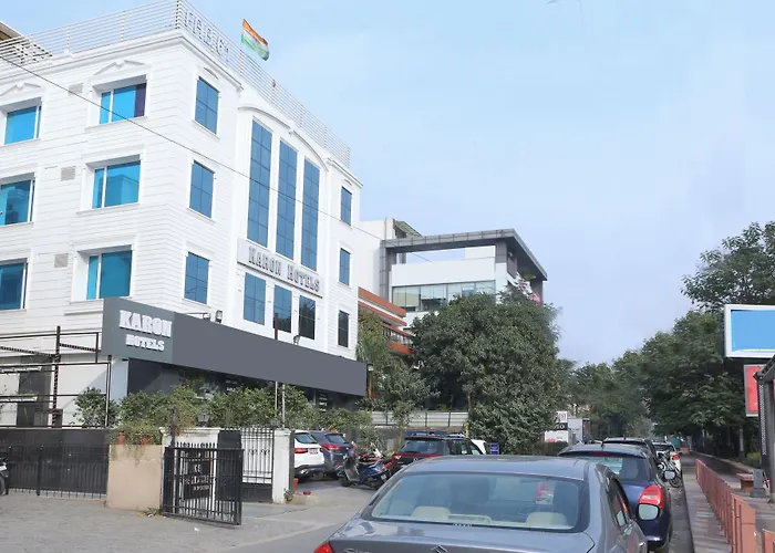 Karon Hotels - Lajpat Nagar Nueva Delhi