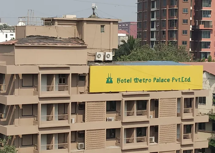 Hotel Metro Palace Bandra