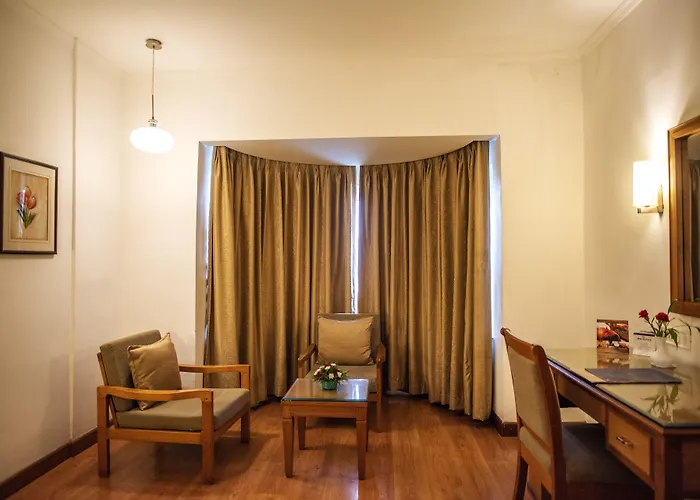 Abad Plaza Hotel Kochi