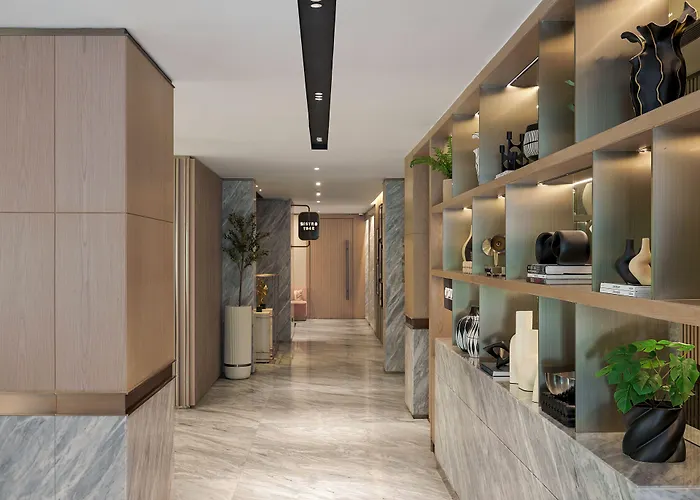 Astoria Hotel Mumbai