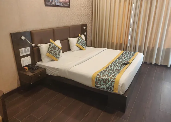 Hotel Ss Grandeur