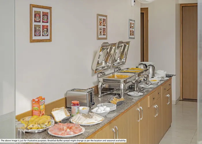 Treebo Premium The Crystal, Chinar Park Hotel Kolkata