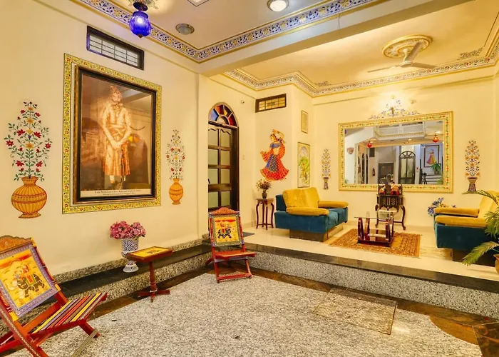 Hotel Nahargarh Palace