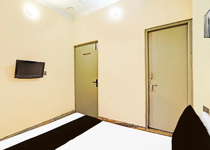Hotel O Agarwal Lodge Bajaria