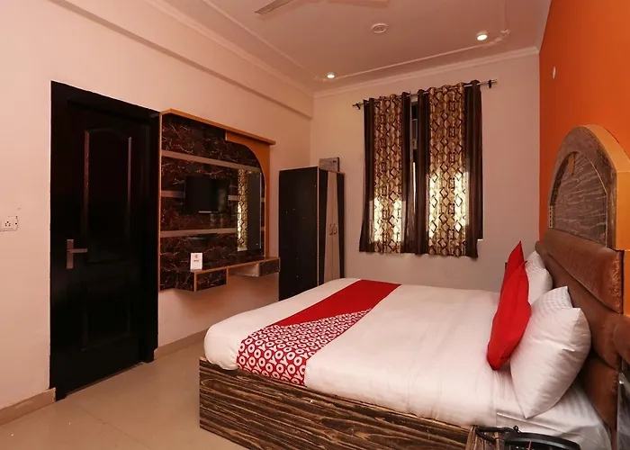 Super Hotel O Shree Radha Resort