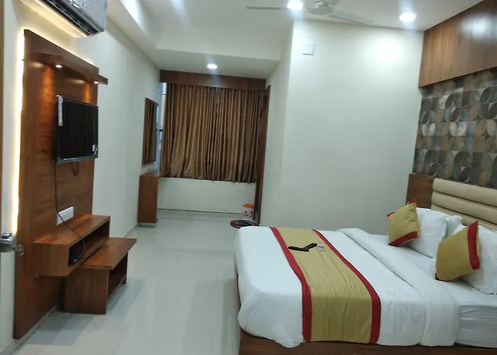 Hotel Restandride Anand