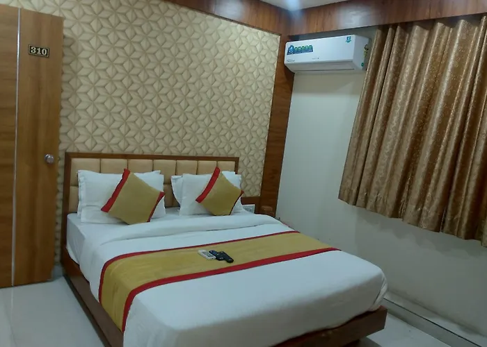 Hotel Restandride Anand