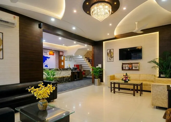 Hotel Sky Rich International -Near To Famous Karol Bagh Market & Metro Station