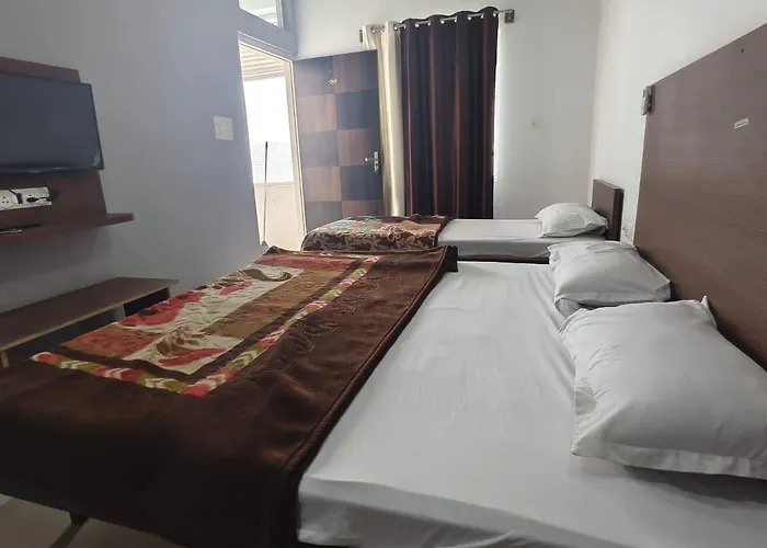 Hotel Veer Villa