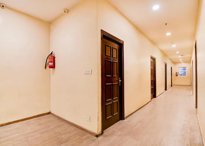 Townhouse Science City Formerly Hotel Mannat International