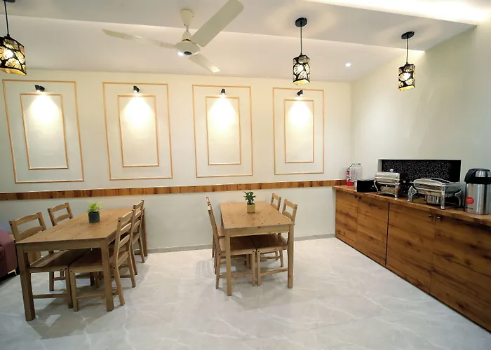 Hotel Alfa Executive Mumbai