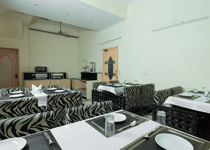 Hotel Sunstar Residency