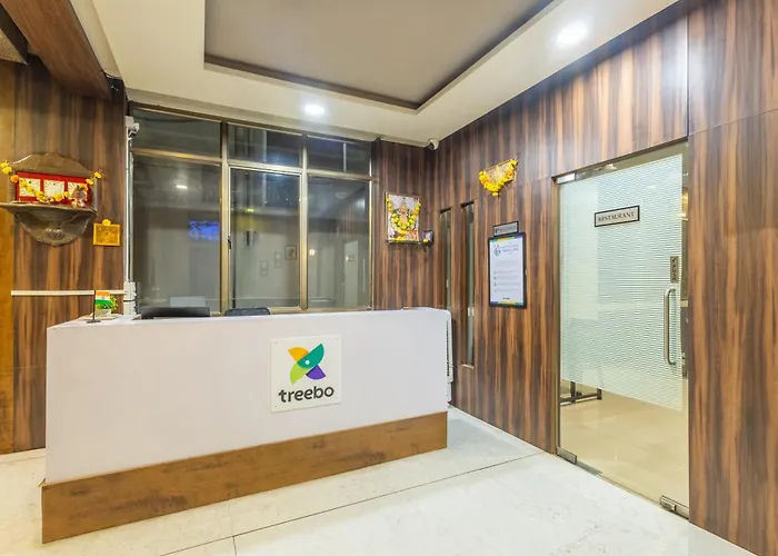 Treebo Shree Sai Suites - 2Km From Mahalaxmi Temple