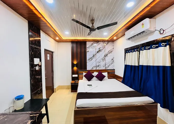 Hotel Holiday Home Digha 