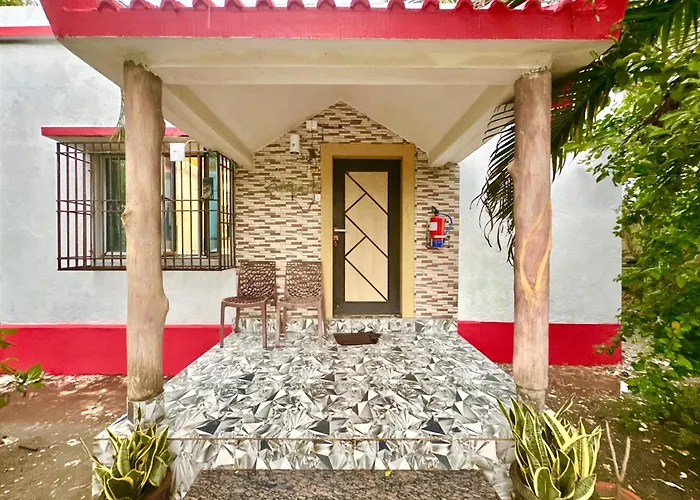 Palli Bangla Resort, Near Ruby Hospital, Anandapur Kolkata