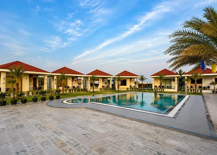 Dusk And Dawn Beach Resort Rameshwaram