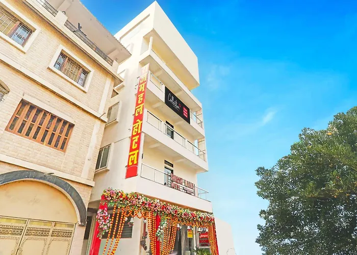Collection O Sheesh Mahal Hotel Patna 