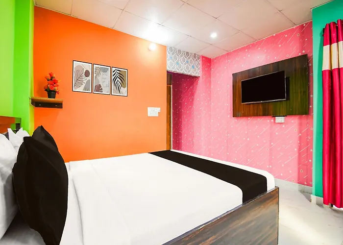 Super Hotel O Pink City & Banquet Hall
