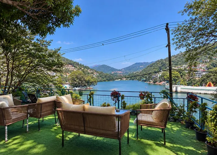 Joeys By The Lakeside, Bhimtal