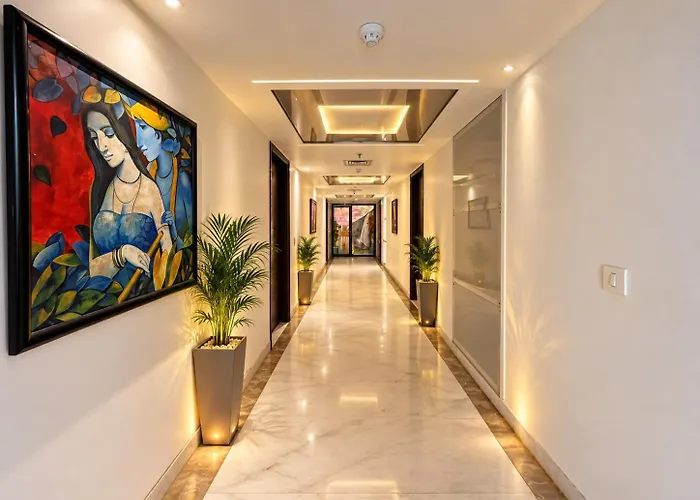 Hotel Atulyaa Taj