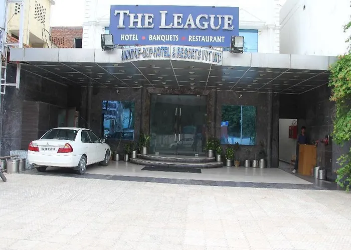 The League Hotel Gurgaon