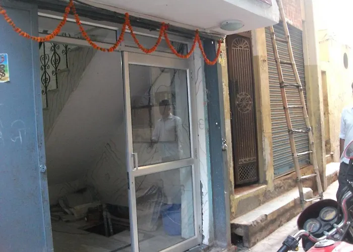 Hare Rama Hare Krishna Guest House Varanasi