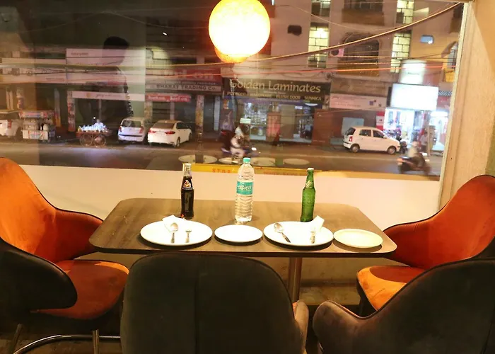 Hotel Shalimar Deluxe