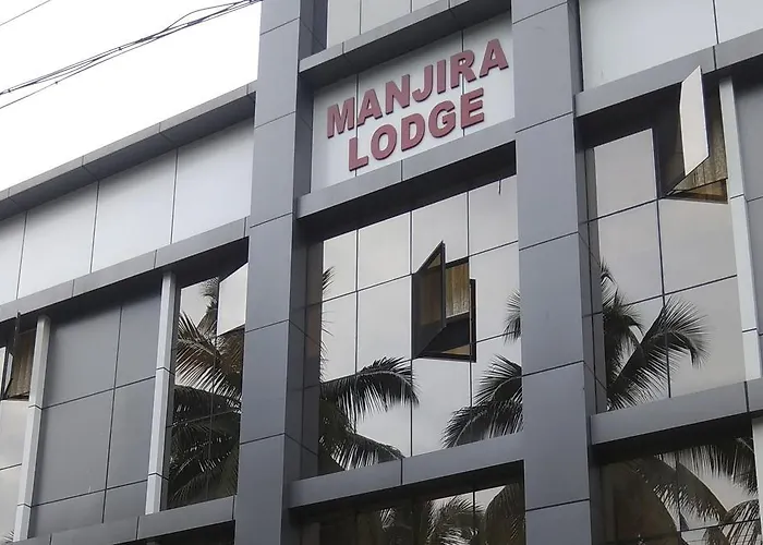 Manjira Lodge Guruvayur