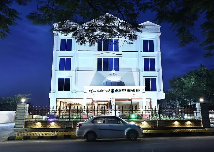 Treebo Premium Akshaya Mahal Inn
