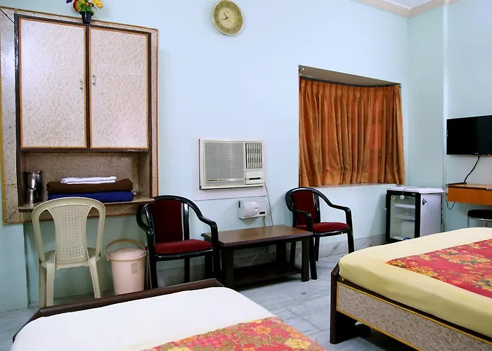 Hotel Suriyapriya