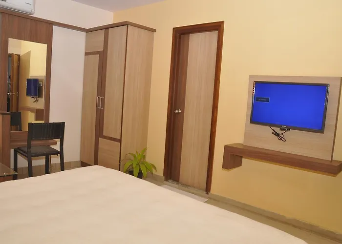 Hotel Sri Vaari Residency