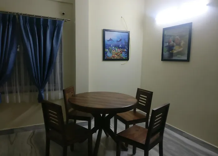 Misty Lake Guest House Hyderabad