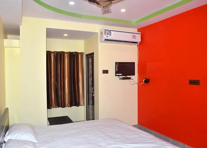 New Mukherjee Lodge