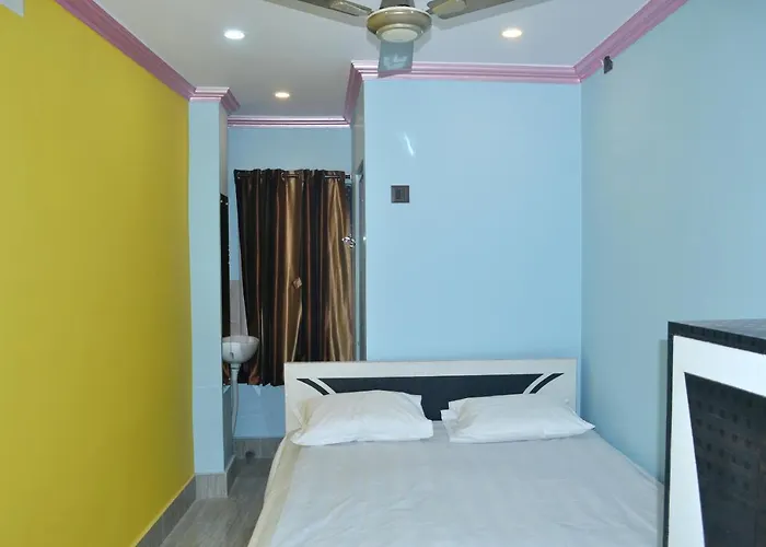 New Mukherjee Lodge
