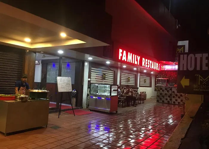 Kalluvalappil Holiday Inn