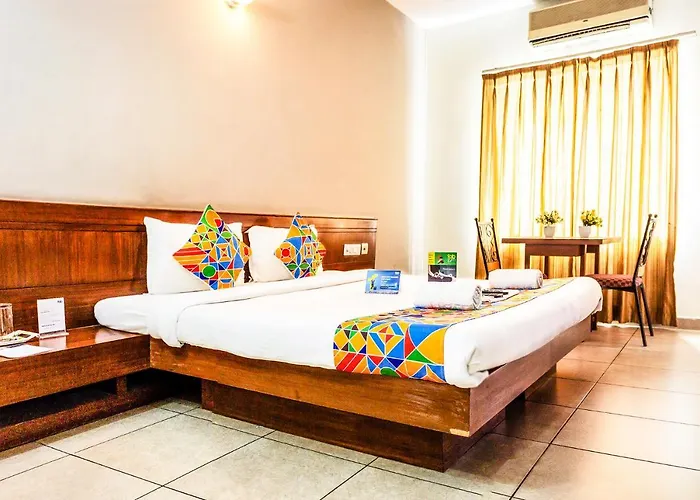 Oyo 18529 Hallmark Inn Jubilee Hills