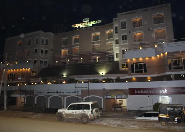 Hotel Pooja International