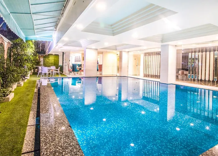 Hotel Magenta-City Center Bani Park Jaipur