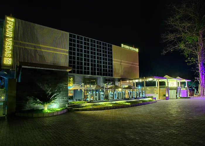 Four Vedas Hotel & Resort