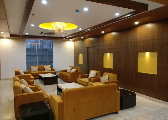 Triguna Clarks Inn Kurnool
