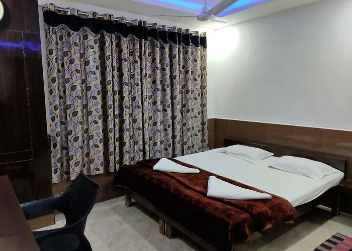 Hotel Sugam Karaikudi