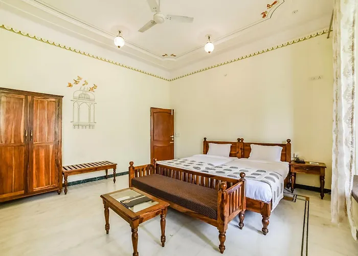 Hotel Jaisingh Garh By Innovating Hospitality Udaipur