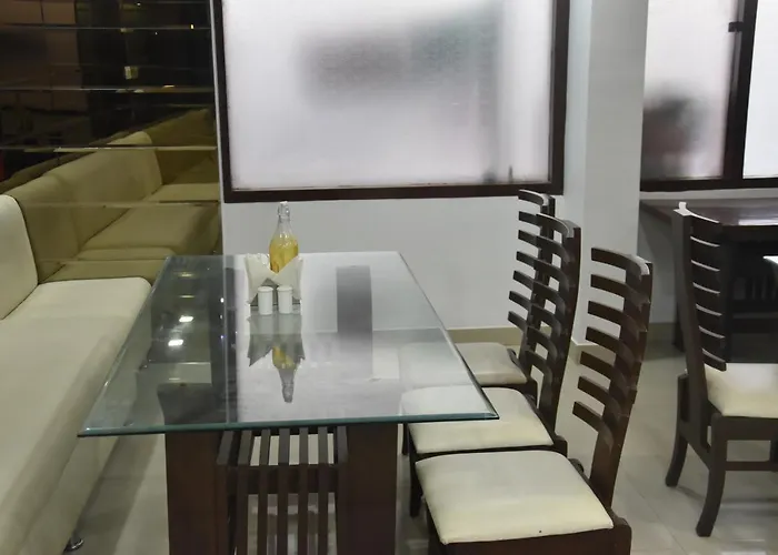 Corporate Inn Raja Park
