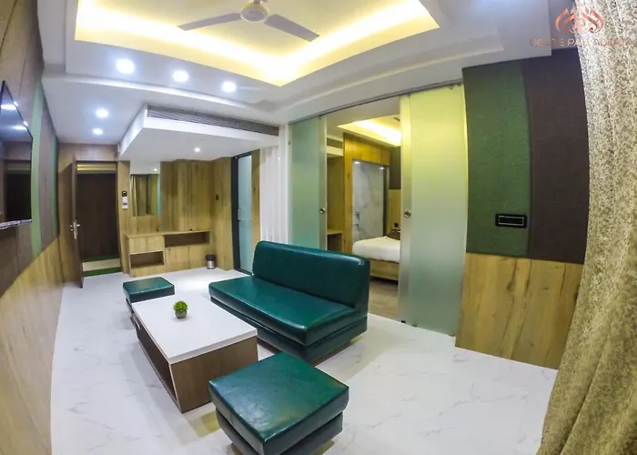 Hotel Delite Palladium Jabalpur